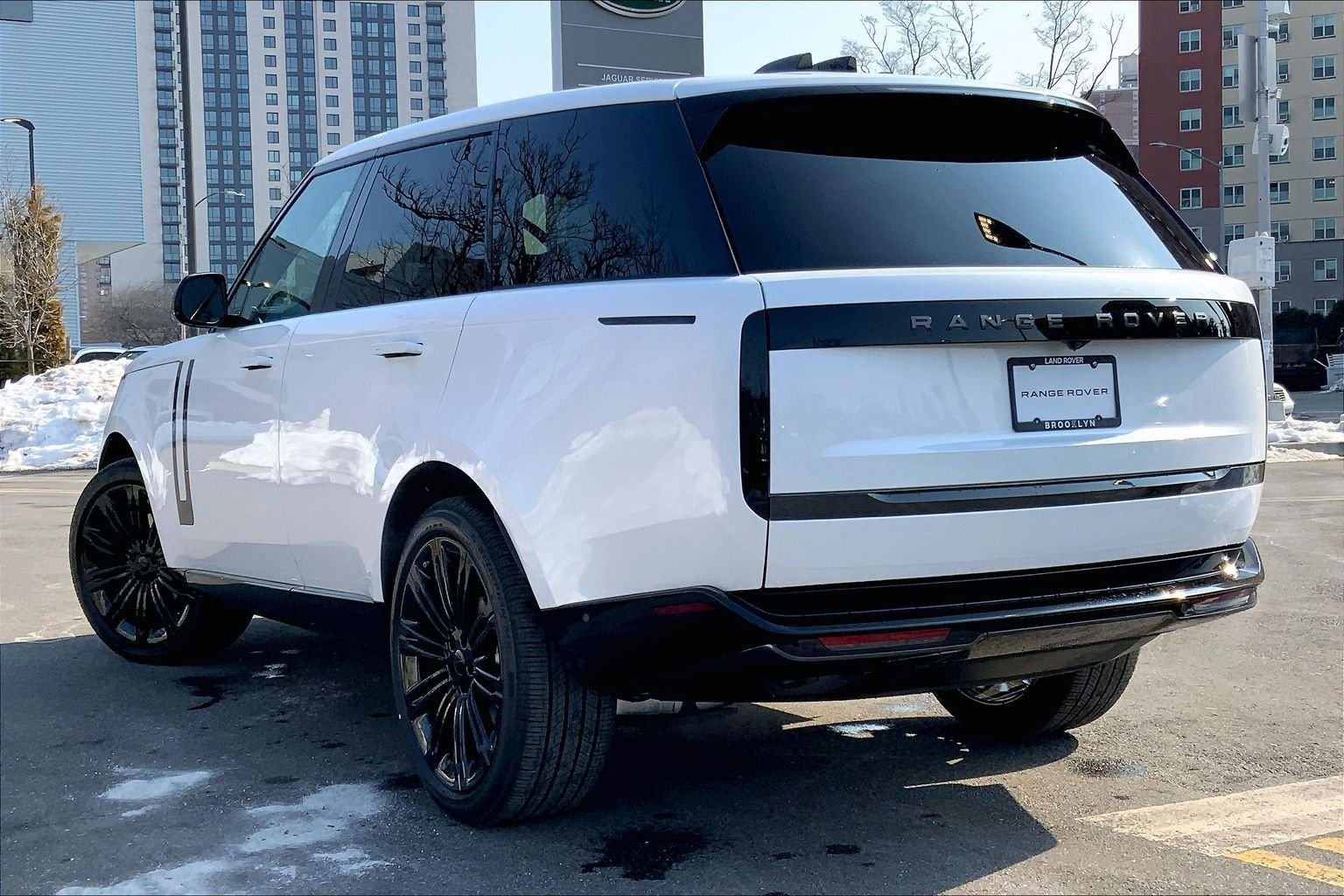 New 2026 Land Rover Range Rover SE AWD/4WD image 12