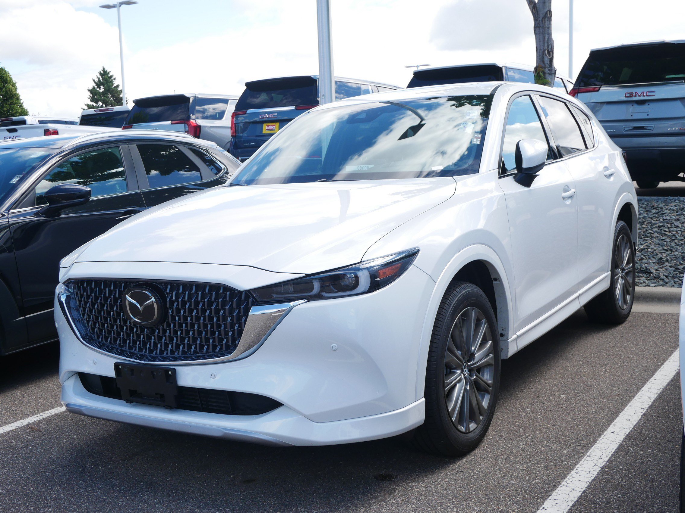 Certified 2025 MAZDA CX-5 Signature AWD/4WD image 3