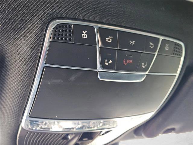 Used 2017 Mercedes-Benz S 550 Sedan image 18