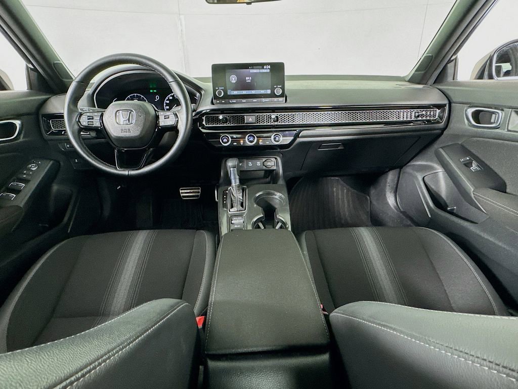 Used 2025 Honda Civic Sport image 26