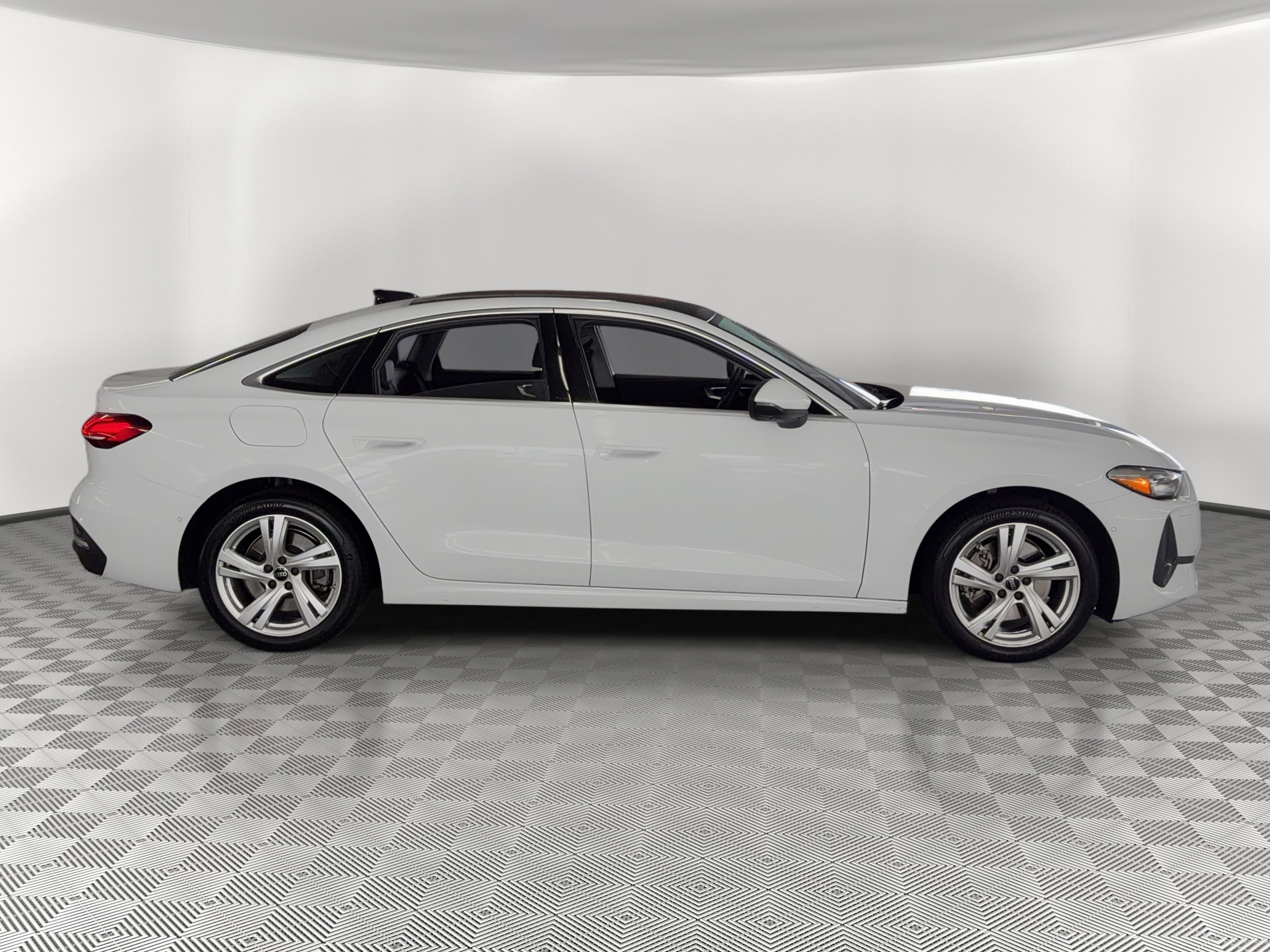 Certified 2025 Audi A5 2.0T Premium w/ Convenience Package image 8