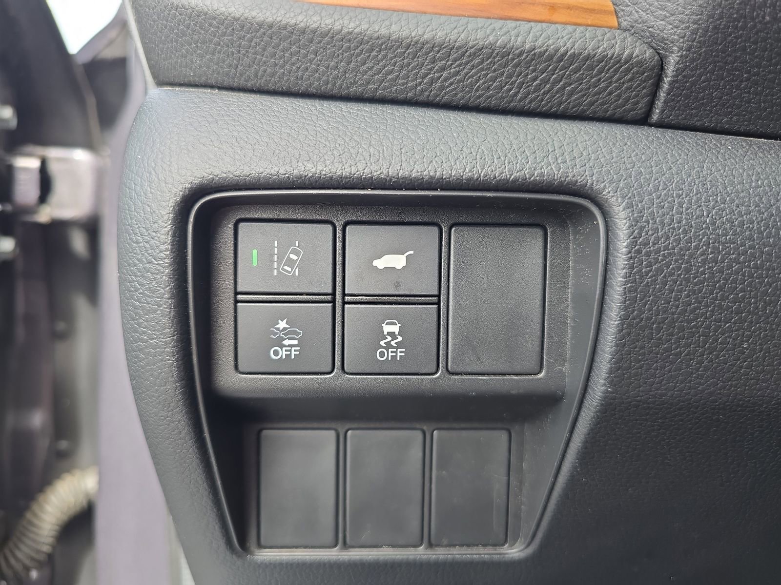 Used 2018 Honda CR-V Touring image 22