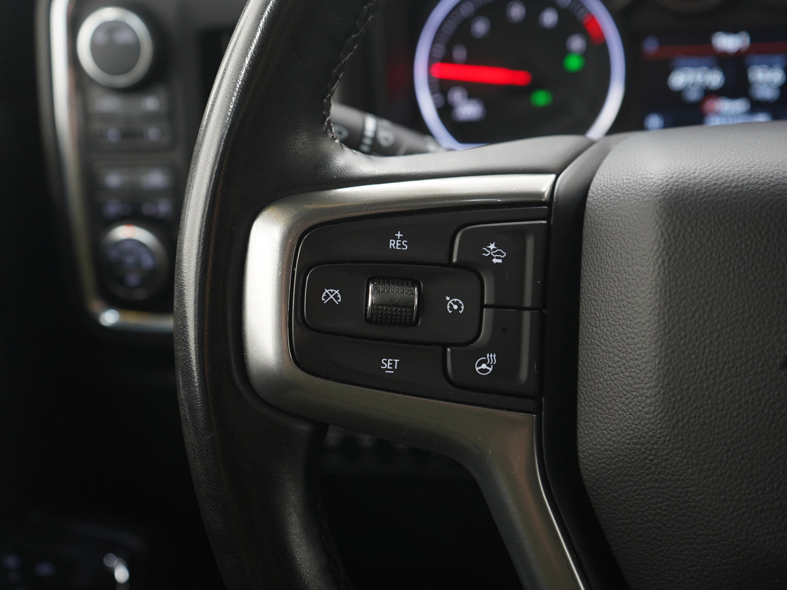 Used 2023 Chevrolet Silverado 3500 LTZ w/ LTZ Plus Package image 27