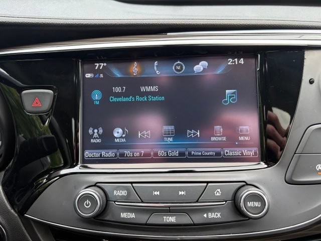 Used 2020 Buick Envision Essence FWD image 27