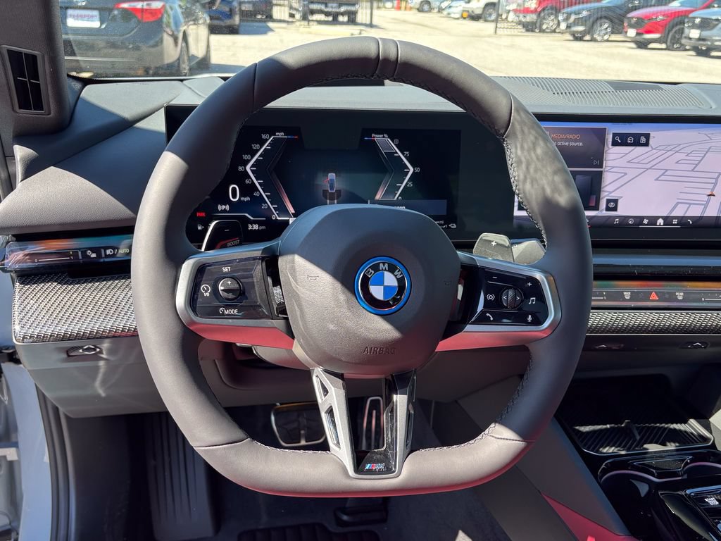 New 2027 BMW 550e xDrive w/ Premium Package AWD/4WD image 21