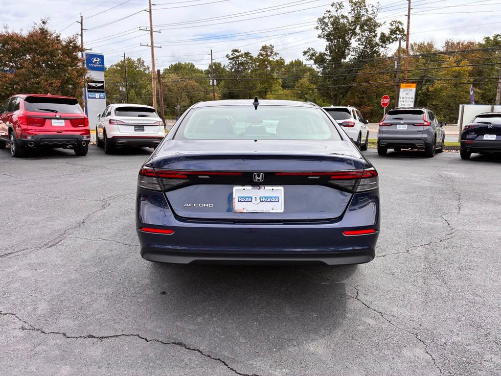 Used 2024 Honda Accord EX image 6