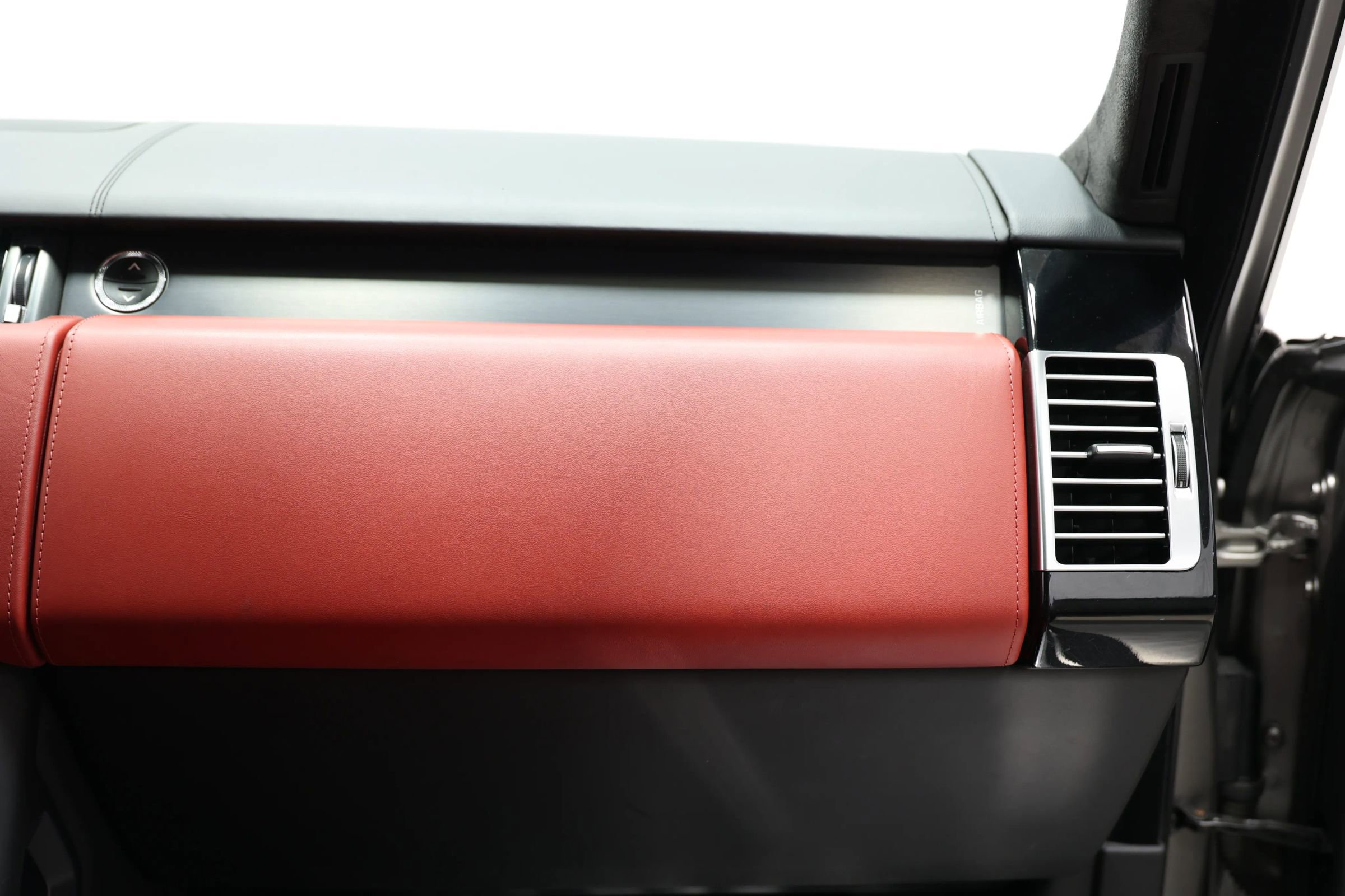 Used 2020 Land Rover Range Rover SV Autobiography Dynamic image 92