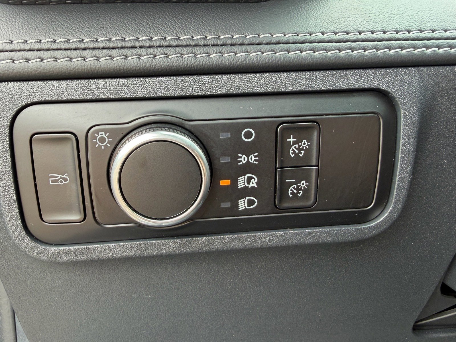 Used 2024 Ford Mustang Premium RWD image 14