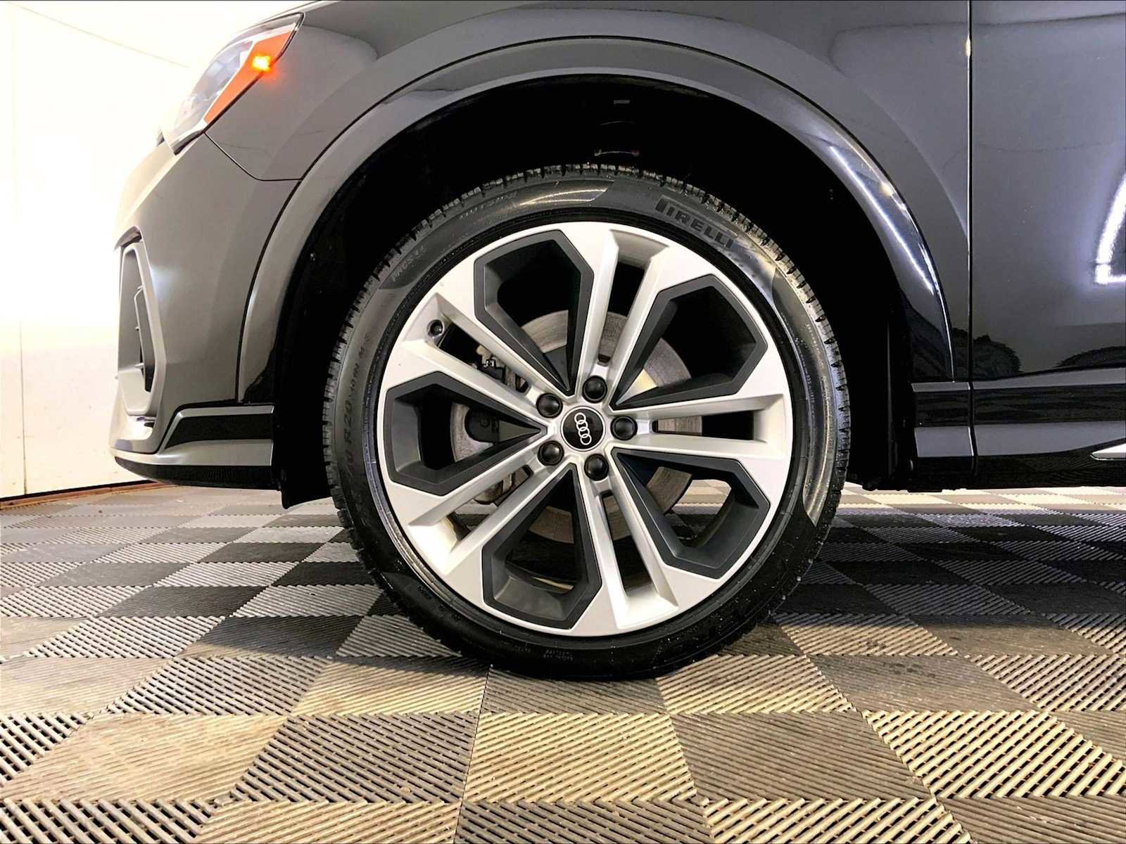 Used 2021 Audi Q3 2.0T Premium image 11