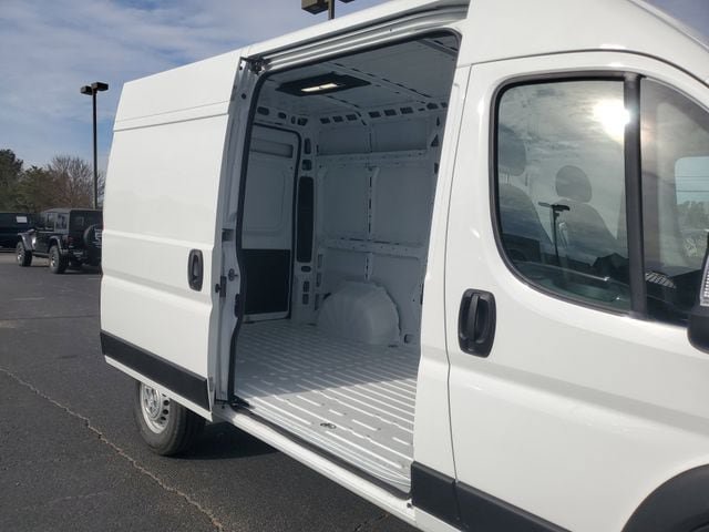 New 2026 RAM ProMaster 1500 w/ Safety Group FWD image 11