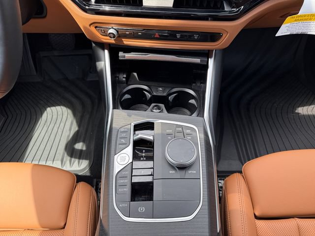 Used 2026 BMW 330i xDrive Sedan w/ Premium Package AWD/4WD image 11