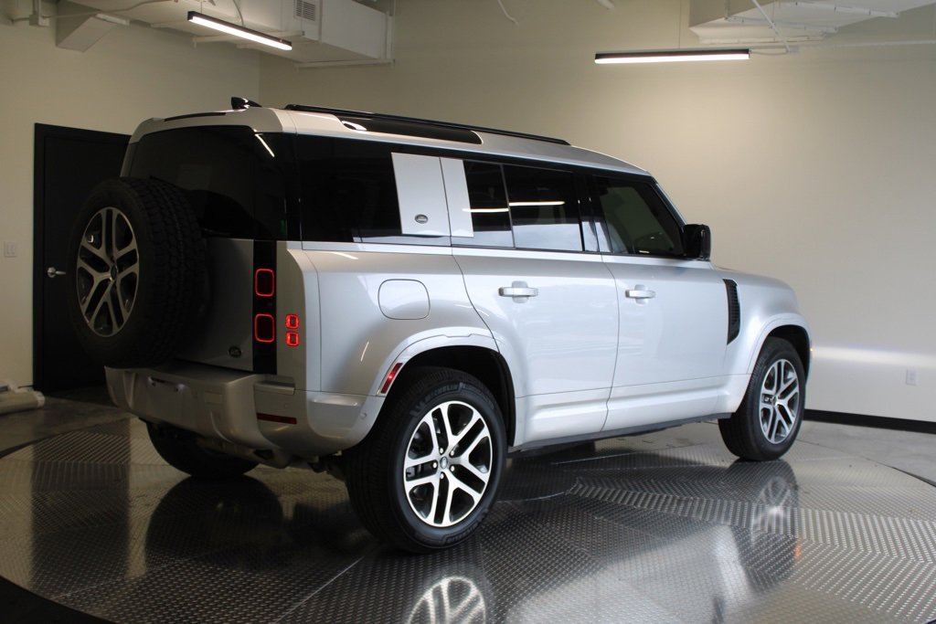 Used 2022 Land Rover Defender 110 XS Edition image 8