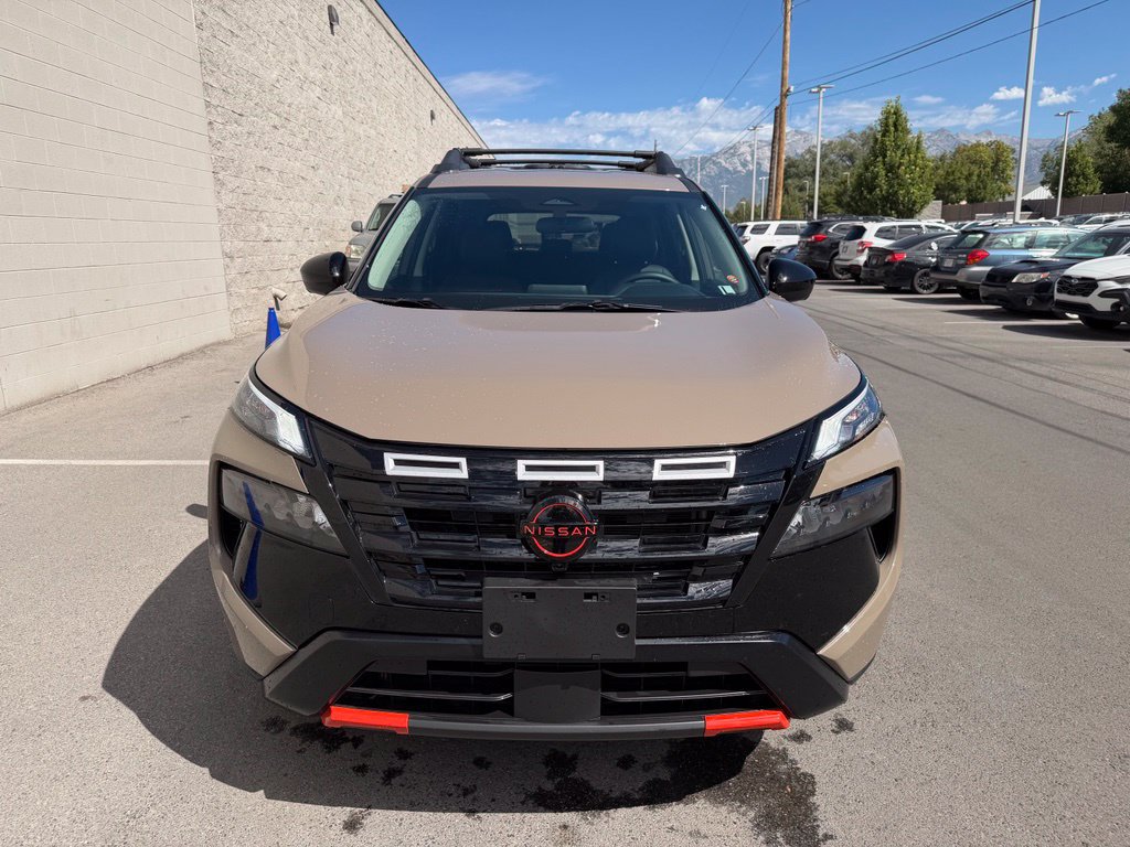 Used 2026 Nissan Rogue SV AWD/4WD image 7