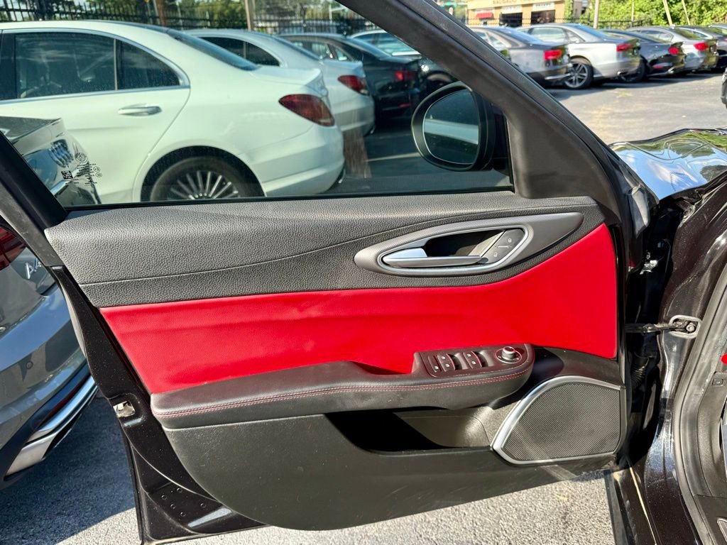 Used 2019 Alfa Romeo Giulia Ti Sport w/ Quick Order Package 22S Sport image 12