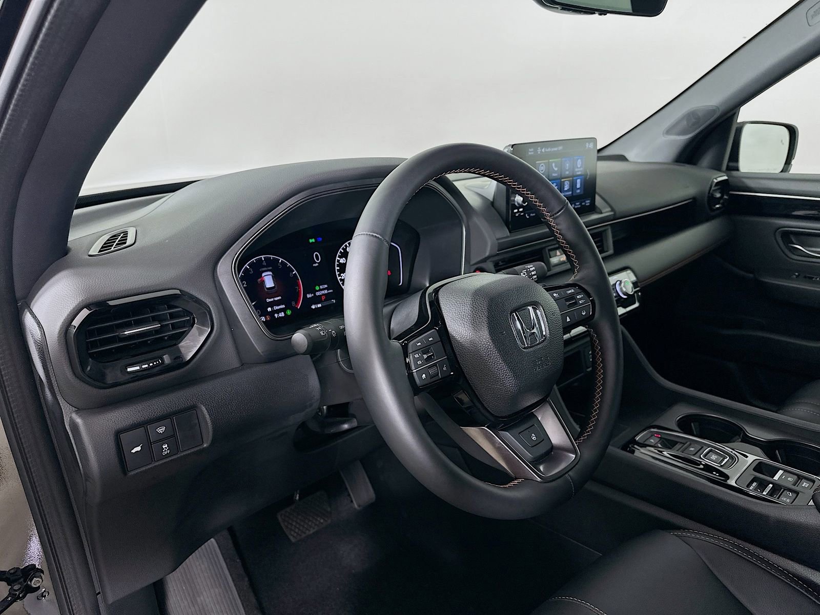 Used 2024 Honda Pilot TrailSport image 31