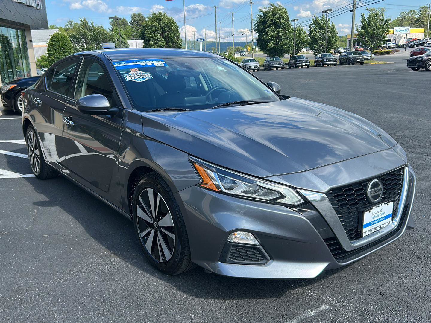 Used 2022 Nissan Altima 2.5 SV FWD image 10