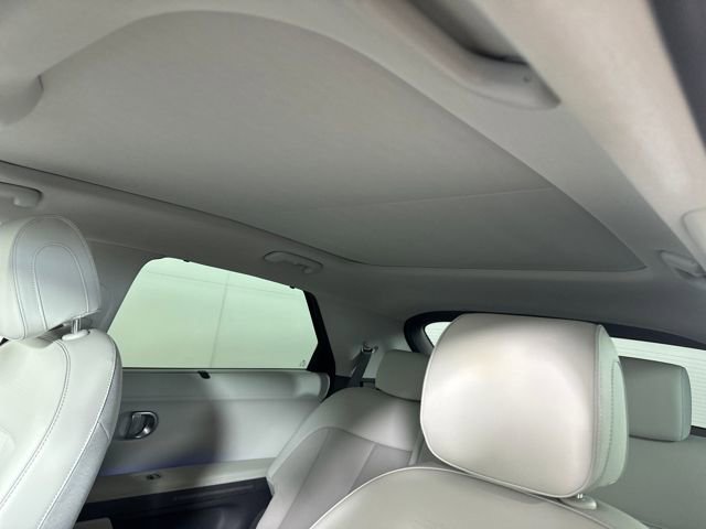 Used 2024 Hyundai Ioniq 5 Limited image 12