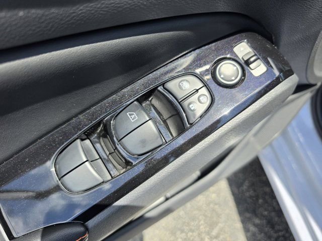Used 2024 Nissan Altima 2.5 SR w/ SR Premium Package FWD image 18