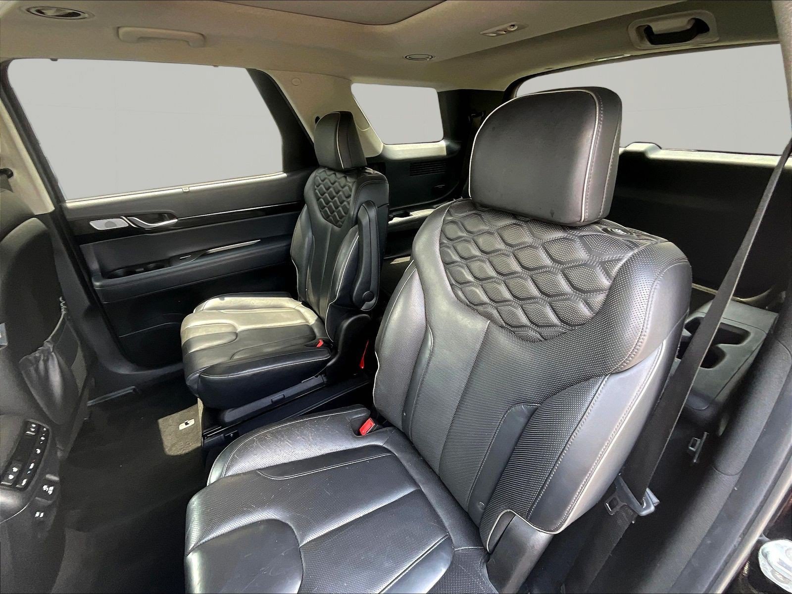 Used 2021 Hyundai Palisade Limited w/ Cargo Package AWD/4WD image 21