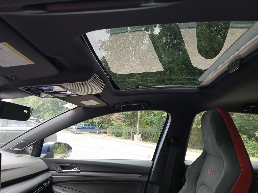 New 2025 Volkswagen GTI SE image 21