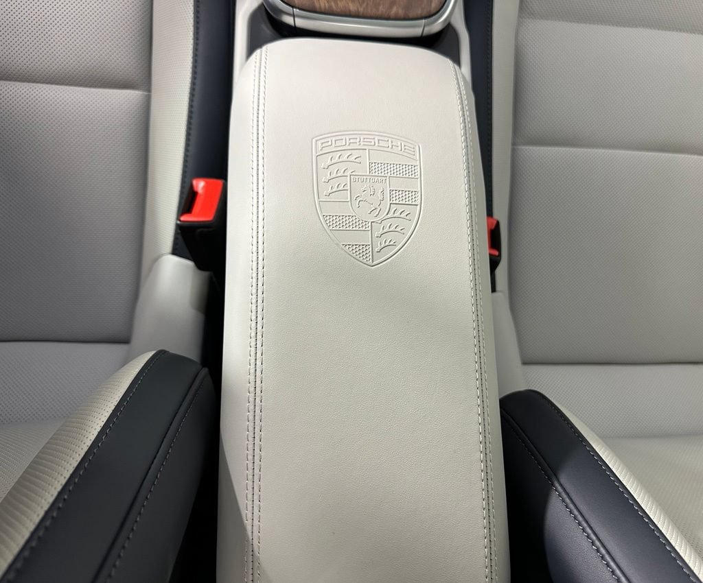 Certified 2026 Porsche 911 Carrera 4S AWD/4WD image 33