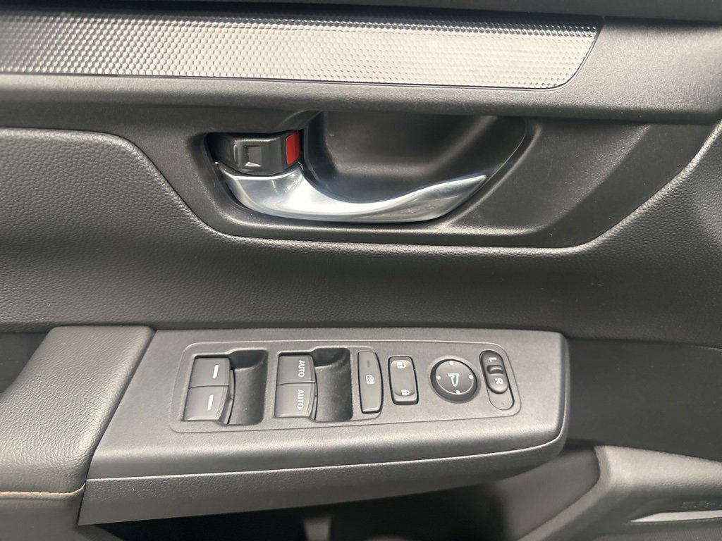Used 2025 Honda CR-V Sport image 24