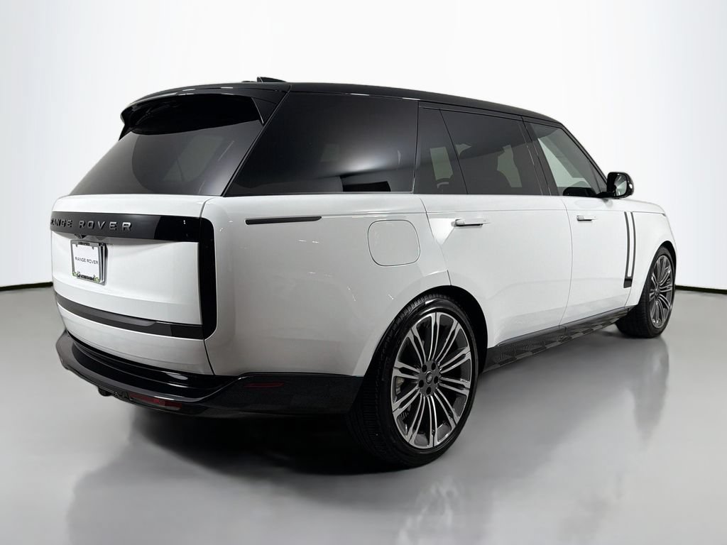 Certified 2025 Land Rover Range Rover Long Wheelbase SE AWD/4WD image 5