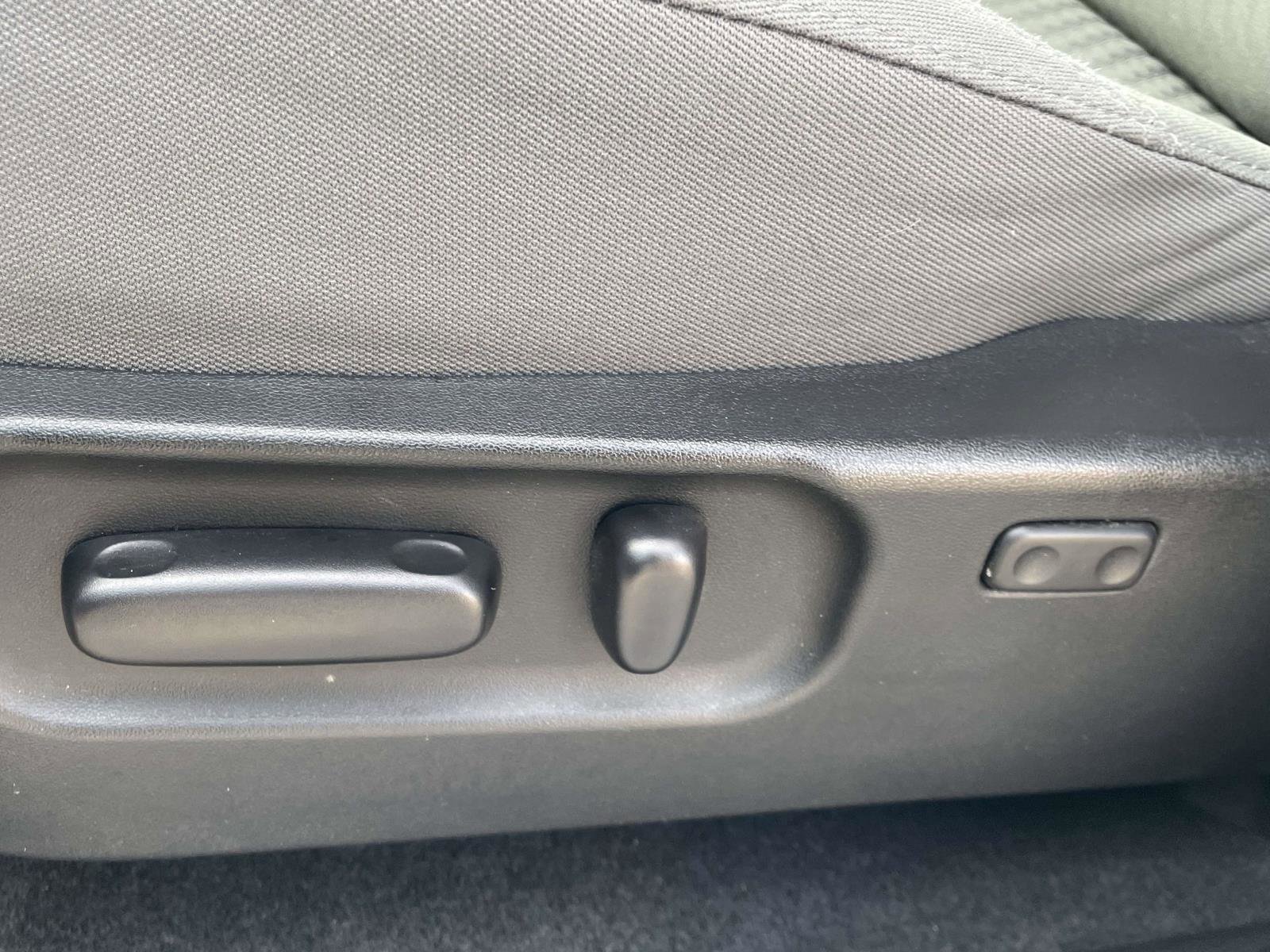 Used 2022 Toyota Tacoma SR5 image 16