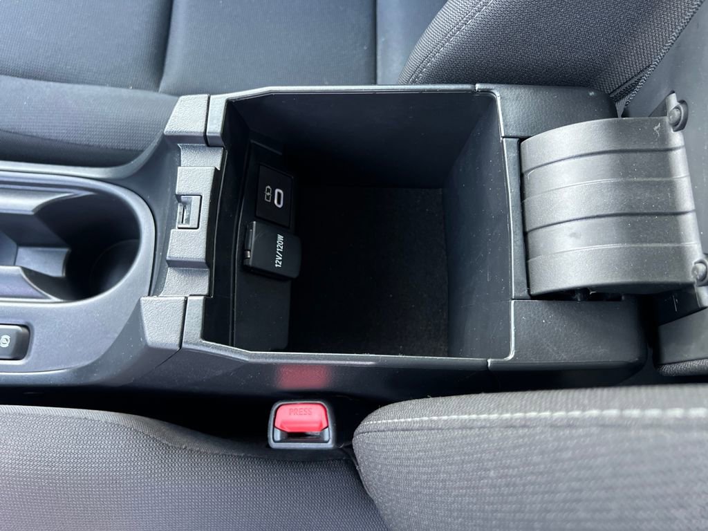 Used 2024 Toyota Corolla LE image 16