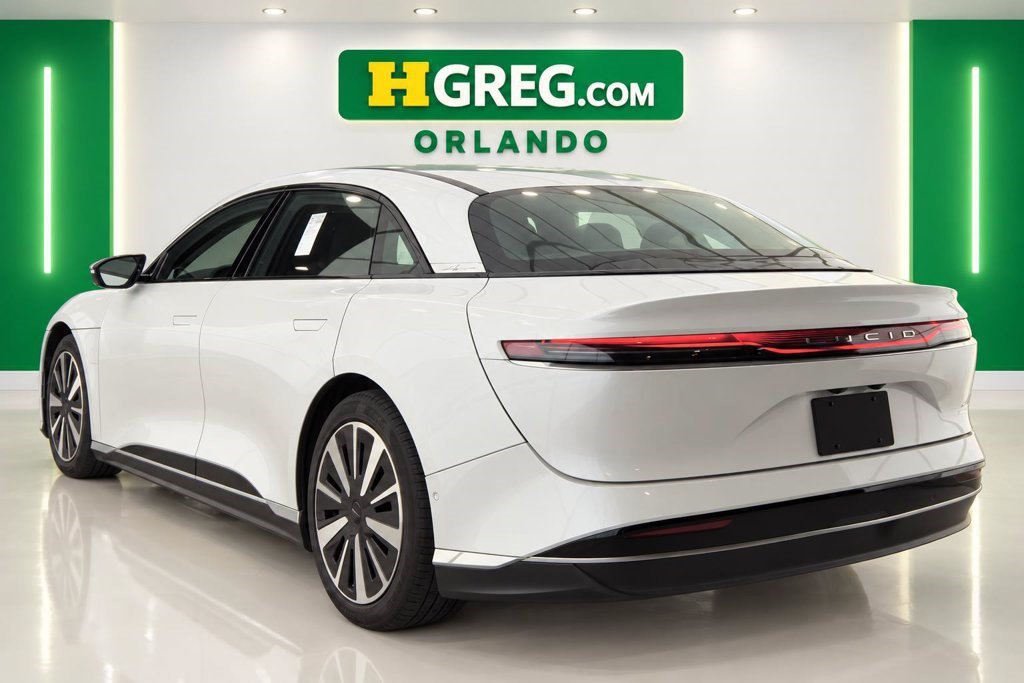 Used 2024 Lucid Air Touring AWD/4WD image 2