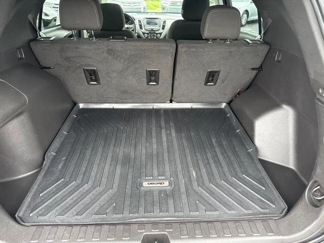 Used 2023 Chevrolet Equinox LS AWD/4WD image 10