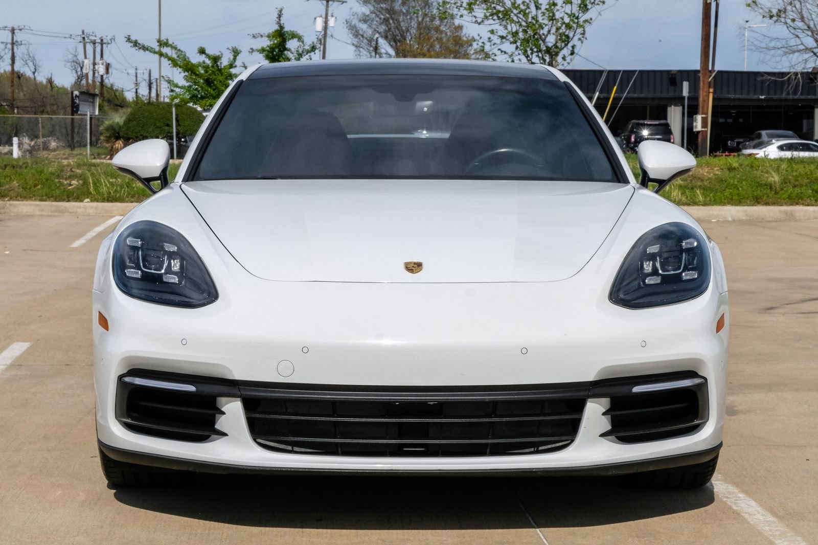 Used 2018 Porsche Panamera 4 AWD/4WD image 5
