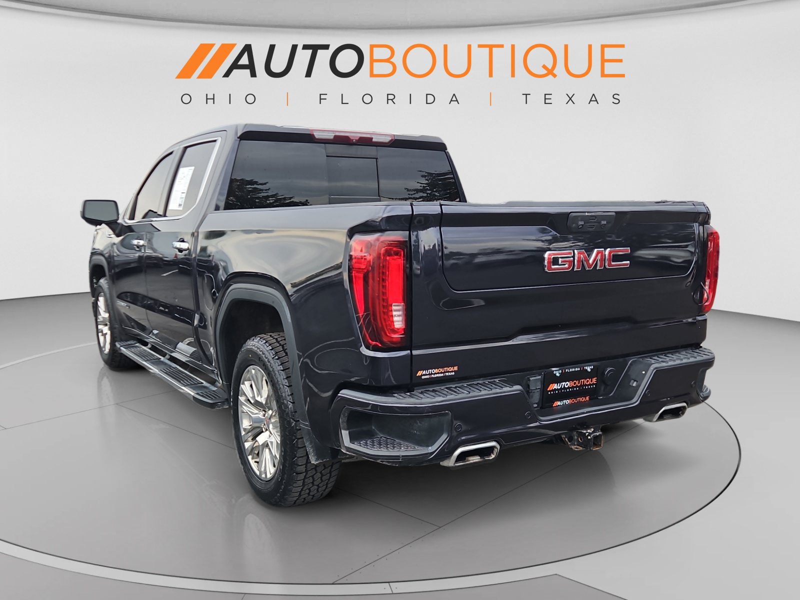 Used 2022 GMC Sierra 1500 Denali AWD/4WD image 3