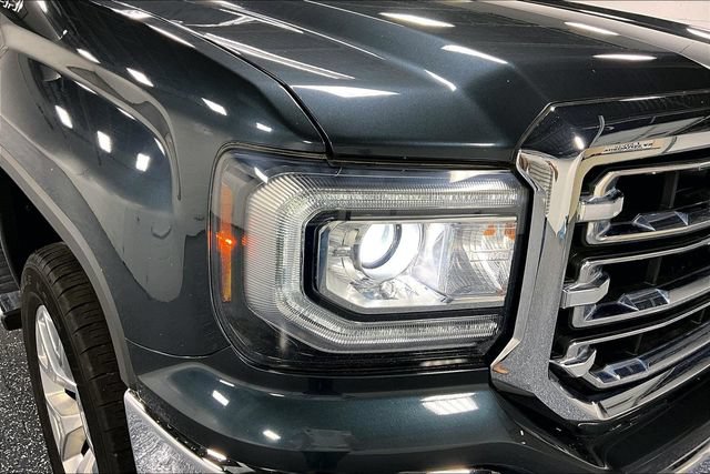 Used 2017 GMC Sierra 1500 SLT w/ SLT Premium Package AWD/4WD image 28