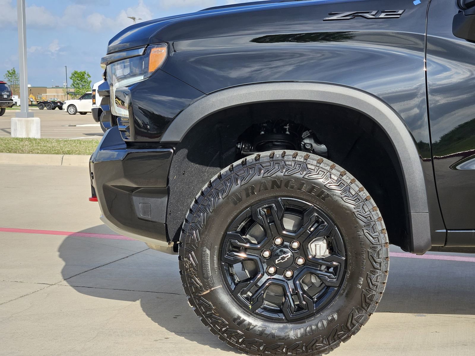 New 2026 Chevrolet Silverado 1500 ZR2 w/ LPO, Dark Essentials Package AWD/4WD image 12