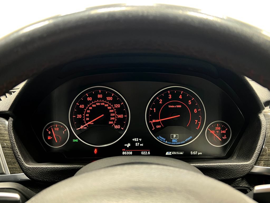 Used 2018 BMW 330e RWD image 24