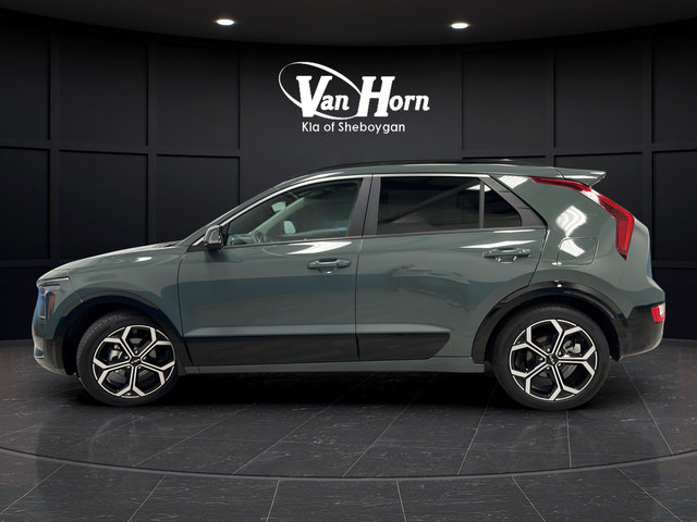 Used 2024 Kia Niro EX Touring FWD image 4