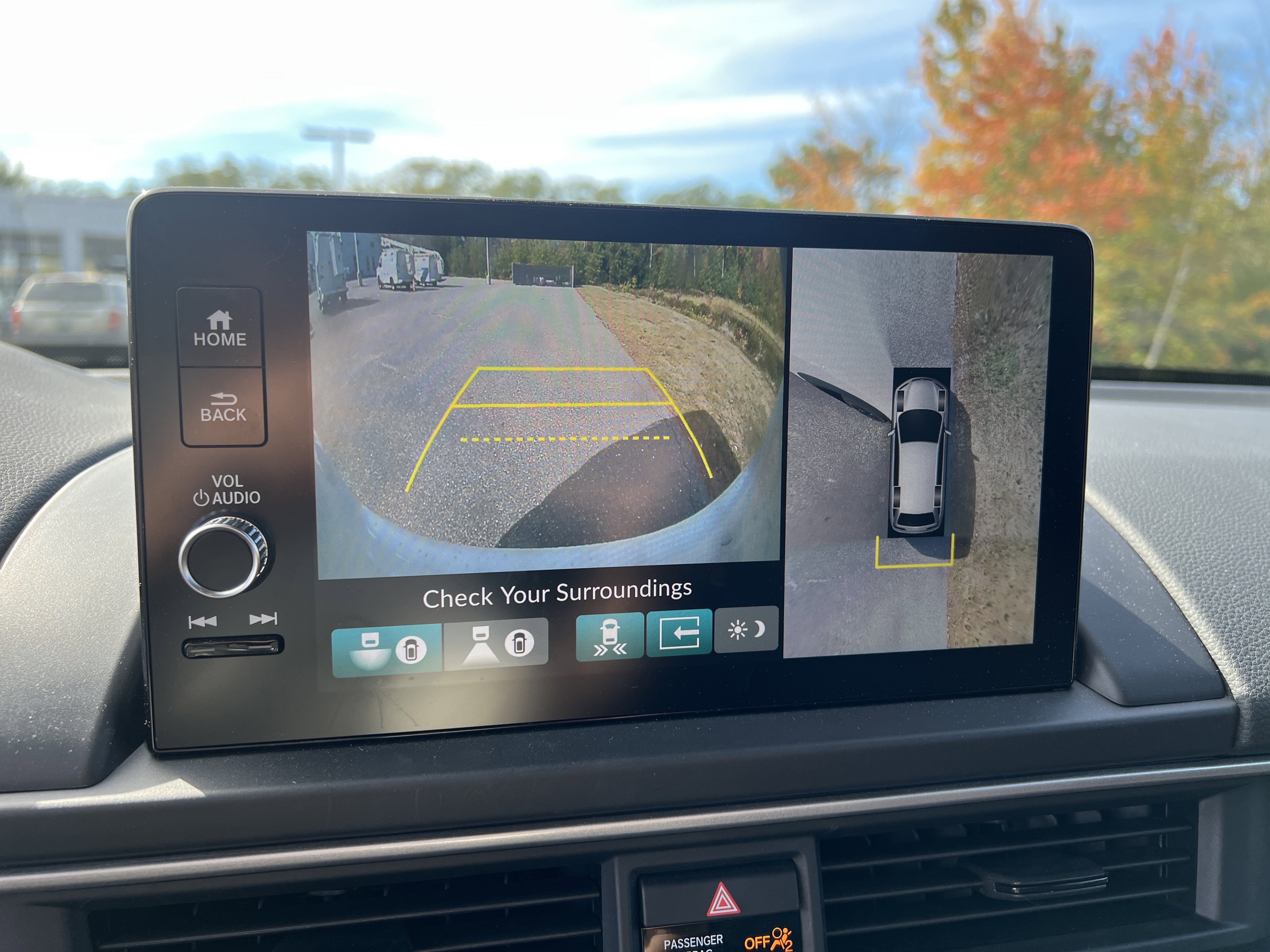 Used 2025 Honda Pilot Black Edition image 27