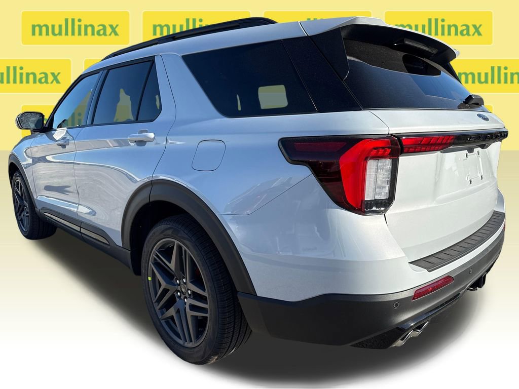 New 2026 Ford Explorer ST RWD image 4