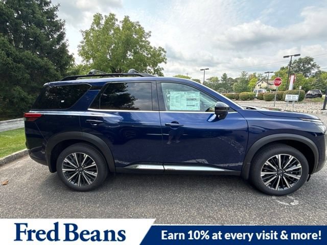 New 2026 Nissan Pathfinder Platinum AWD/4WD image 11