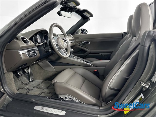 Used 2024 Porsche 718 Boxster S image 17