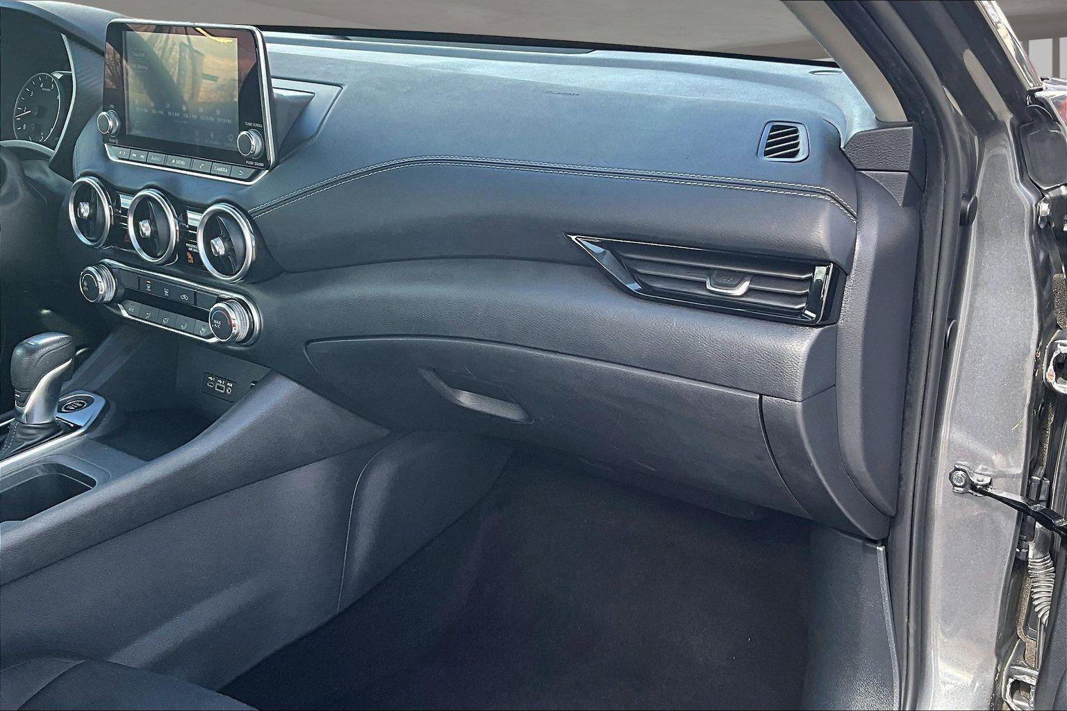 Used 2023 Nissan Sentra SV image 18