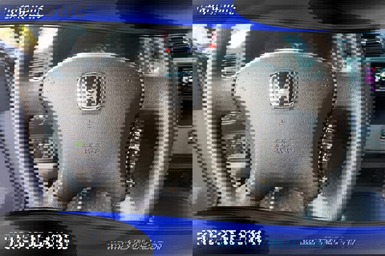 Used 2005 Honda Civic Hybrid Sedan image 26