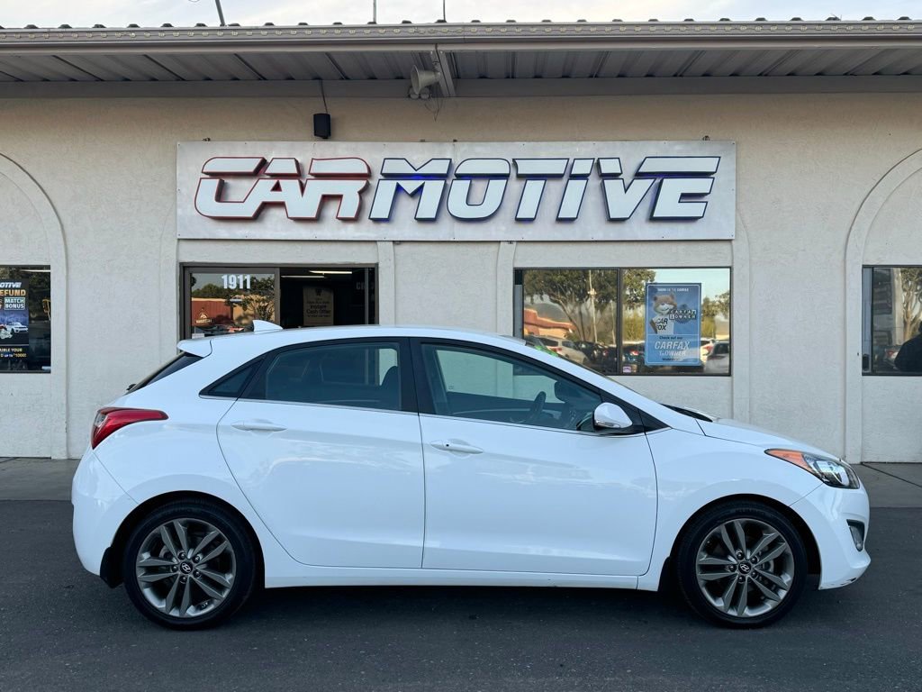 Used 2016 Hyundai Elantra GT w/ Option Group 02 image 3