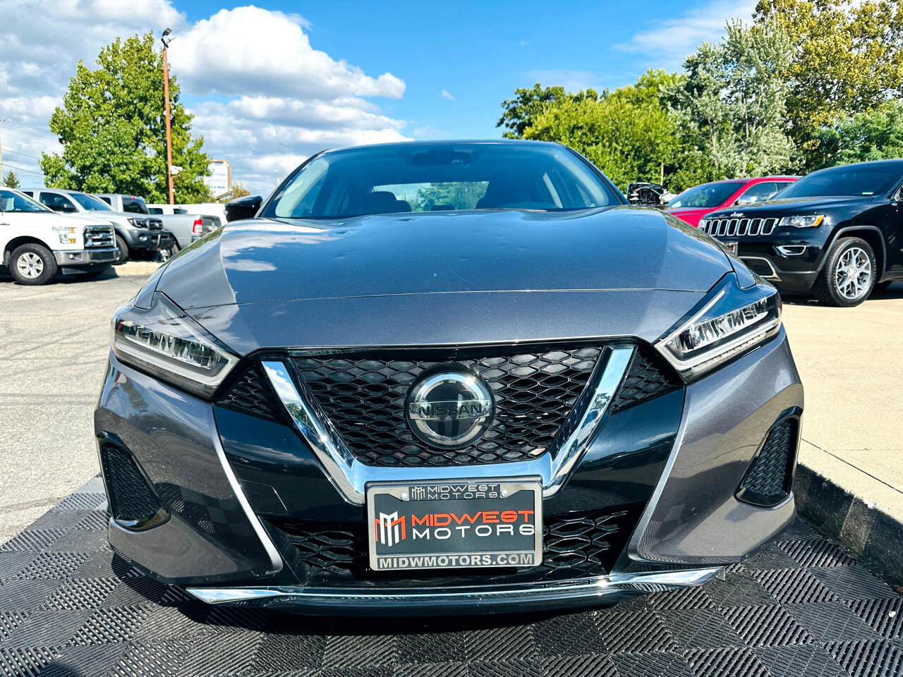 Used 2022 Nissan Maxima SV w/ Floor Mat Group image 4