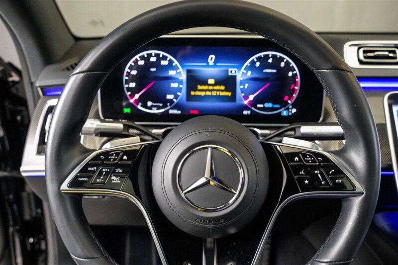 Used 2022 Mercedes-Benz S 500 4MATIC w/ AMG Line Package image 20