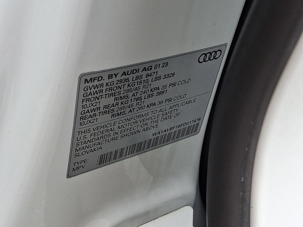 Used 2023 Audi Q8 Premium AWD/4WD image 28