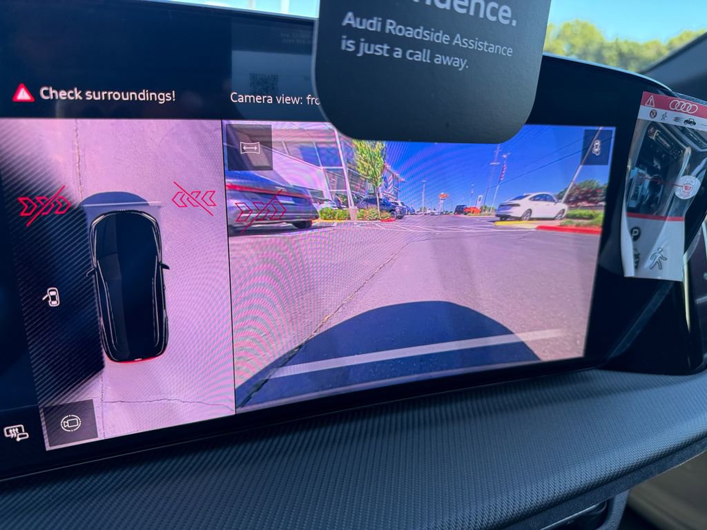 New 2025 Audi SQ5 Prestige image 22