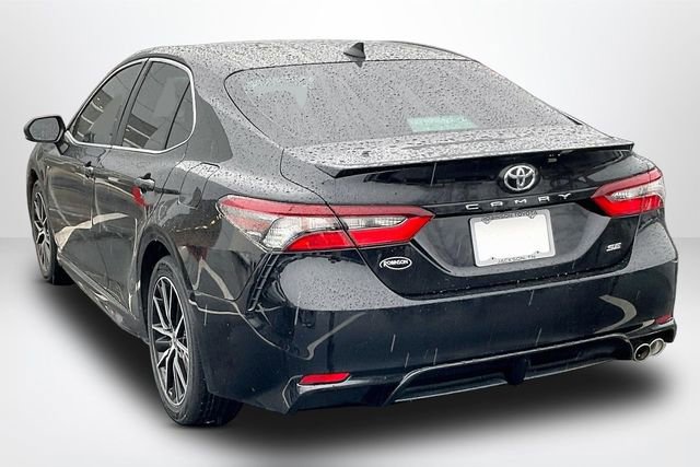 Used 2021 Toyota Camry SE FWD image 12