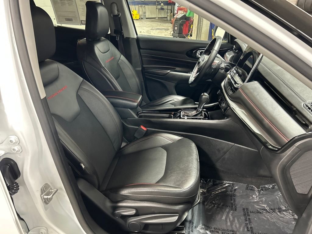 Used 2022 Jeep Compass Trailhawk w/ Trailhawk Convenience Group image 10